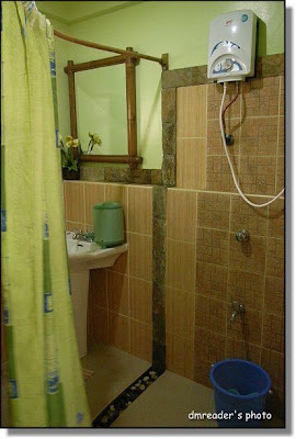 http://lh6.google.com.tw/dmreader8/R4Vt3O9cT3I/AAAAAAAADsw/Sp8W3KlYCmM/s400/R0012671.JPG